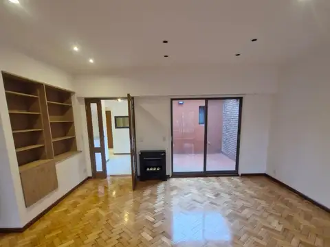 EXCELENTE PLANTA ALTA 3 DORMITORIOS 2 BANOS BALCON S/EXPENSAS