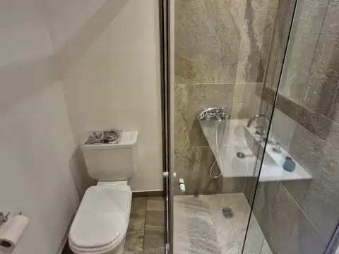 Departamento 5 ambientes con 1 baño
