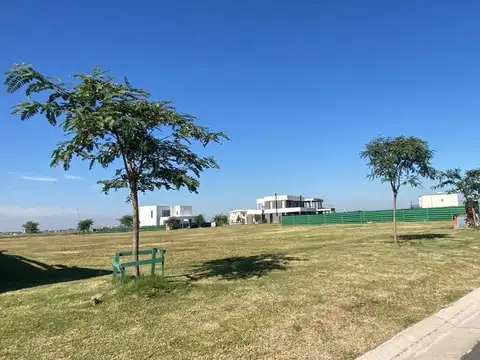 Terreno en Venta en Belen de Escobar, USD 110.000