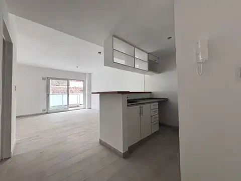 Juncal 2900, Piso 2