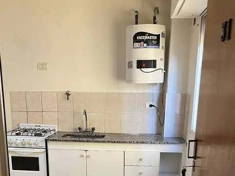 Departamento en Alquiler en Santos Lugares, $ 320.000