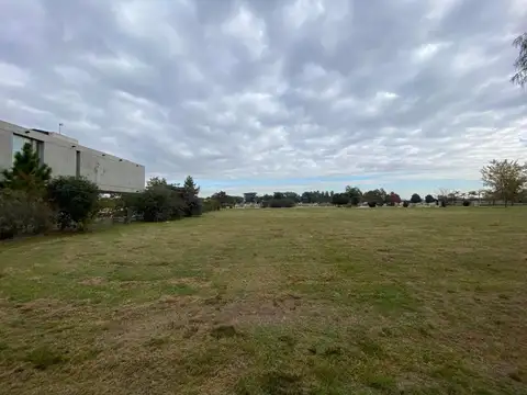 Terreno en Venta en Puerto Roldan, USD 145.000