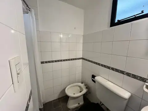Departamento en Alquiler en Hipódromo, $ 490.000