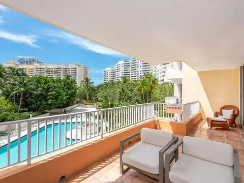 Departamento en Key Biscayne