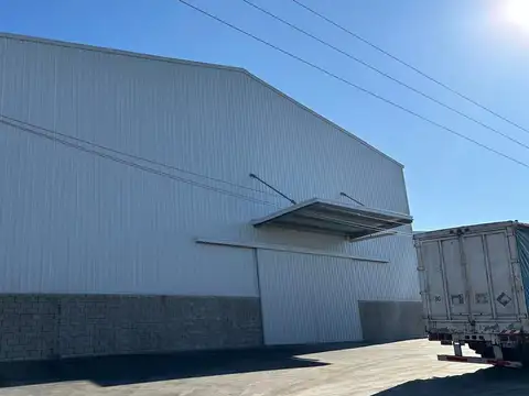 Alquiler Nave industrial premium en el Parque Industrial  (PIBERA) 4200m2