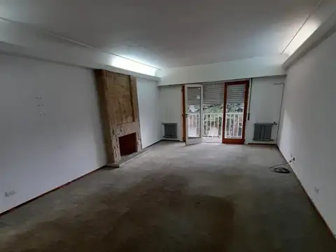 Depto Tipo Casa en Alquiler de 4 ambientes