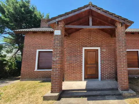 Casa en Venta en Joaquín Gorina, USD 198.000
