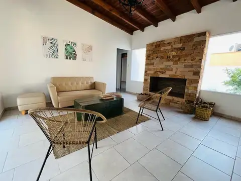 EXCLUSIVA CASA A LA VENTA BARRIO PRIVADO LOS NOGALES (CAYASTA, SANTA FE)