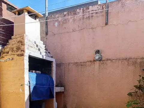 Depto Tipo Casa en Venta con 1 cocheras