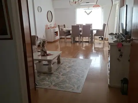Departamento en Alquiler de 4 ambientes
