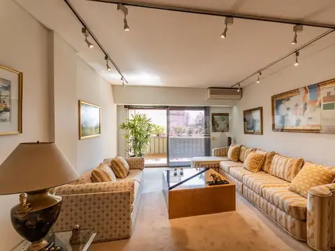 Departamento en Venta de 6 ambientes