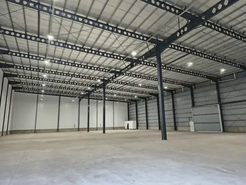 Galpón 1.400 m² en Parque Logístico e Industrial AVANT