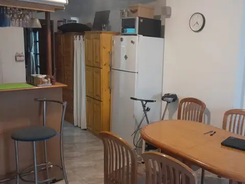 Depto Tipo Casa 2 ambientes con 1 baño