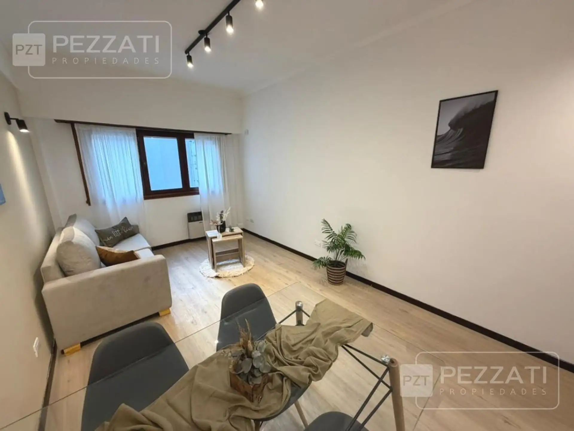 Departamento de 2 ambientes con dependencia
