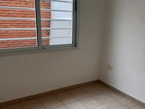Departamento T/ casa 2 ambientes en Venta