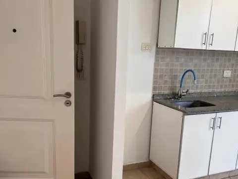 Depto Tipo Casa 2 ambientes con 1 baño