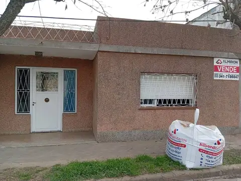 Casa en Alquiler en Capitan Bermudez, San Lorenzo