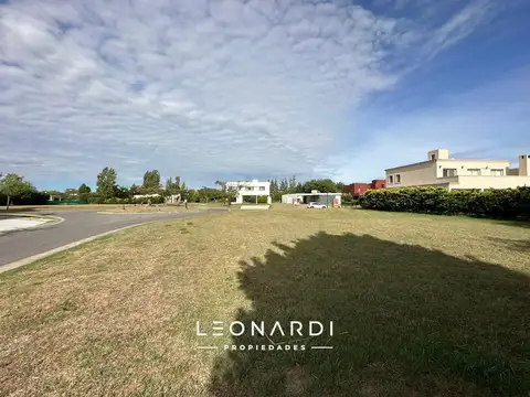 Terreno en Venta en Haras Santa María, USD 60.000
