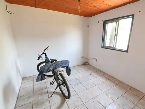 VENTA CASA 4 DORMITORIOS