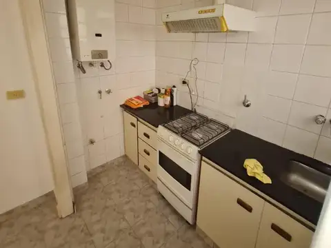 Joaquin V. Gonzalez 2835 , Piso PB