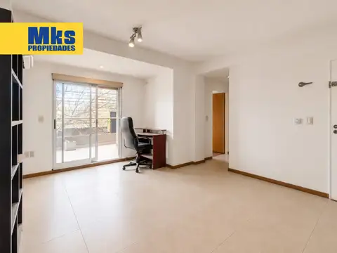 Departamento 3 ambientes en venta c/balcón al frente y espacio guardacoches.