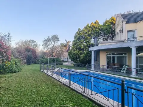 Venta – Casa de 6 ambientes en Ayres de Pilar