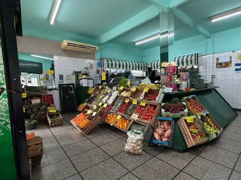 Local en Alquiler en Florida, $ 3.800.000