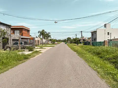 Terreno en Venta 20  mts Fondo