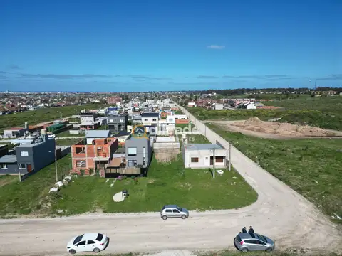 Terreno en Venta 25  mts Fondo