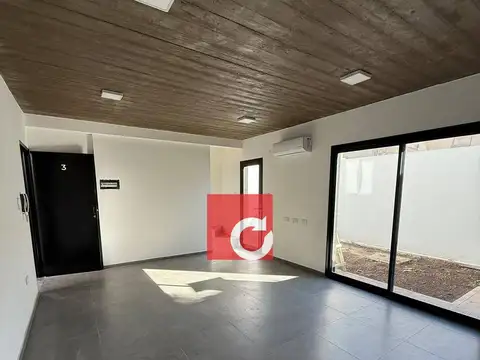 Calle 7 entre 54 y 55, Villa Elisa, Provincia de Buenos Aires, 100