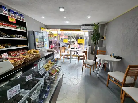 2 LOCALES EN SAN MARTIN CENTRO SOBRE LOTE PROPIO SIN EXPENSA