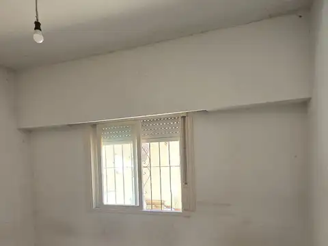 Casa en Alquiler con 1 cochera