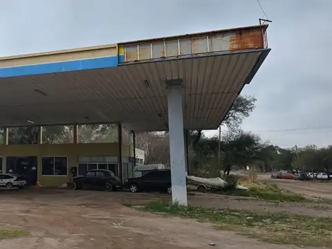 Av. Aguirre y J. Peron 100