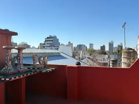 Depto Tipo Casa en Venta en Villa del Parque, USD 220.000