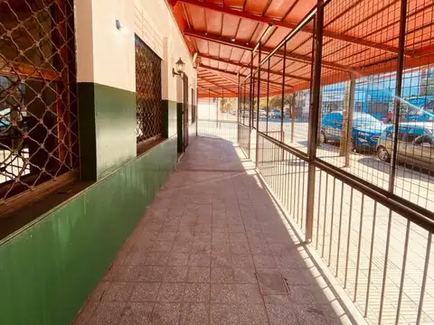Local en Alquiler 40 años