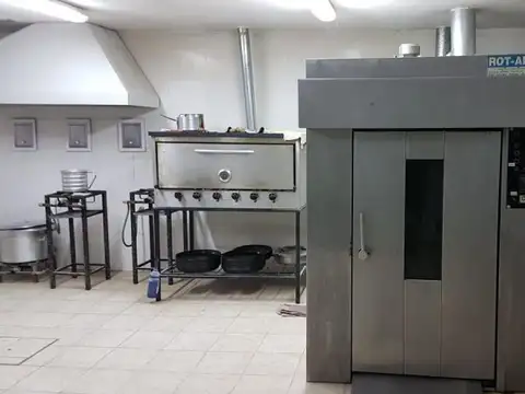 ARIAS 3400