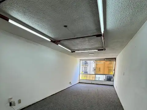 Oficina en Alquiler en Centro , $U 20.000