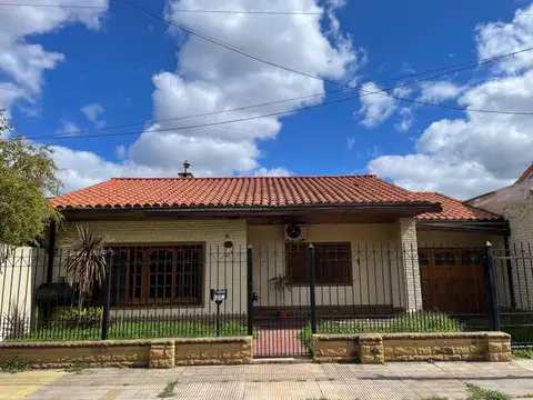 VENTA CHALET 4 AMBIENTES WILDE GRAN OPORTUNIDAD APTA CRÉDITO