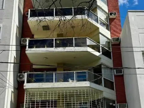 Departamento En Venta Chivilcoy Al 300
