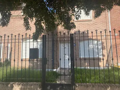 Venta Duplex 3 dormitorios Las Palmas Córdoba