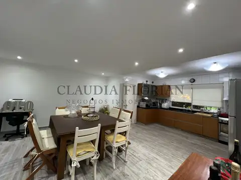 Casa en Alquiler en Bella Vista, USD 3.500