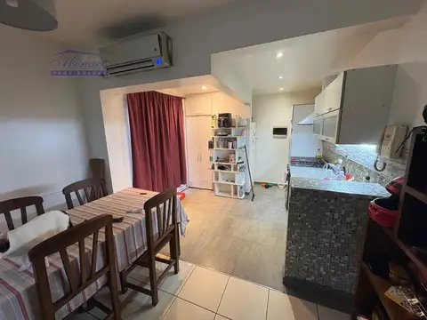 Depto Tipo Casa en Venta de 4 ambientes