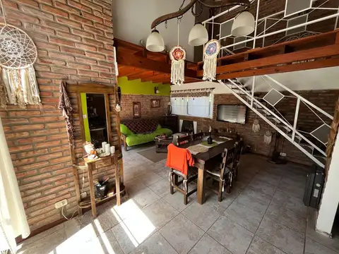 Casa 3 ambientes con 1 baño
