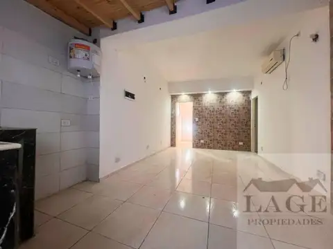 Depto Tipo Casa en Venta de 1 dormitorio