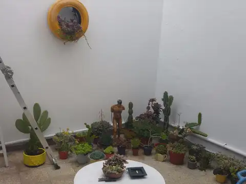 SOBRE LOTE PROPIO 3 DEPTOS TIPO CASA EN BLOCK