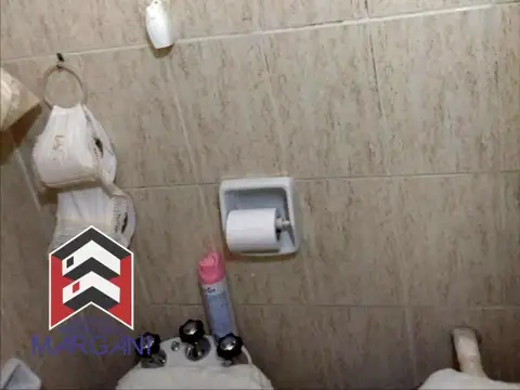 Depto Tipo Casa en Venta en Ramos Mejía, USD 160.000
