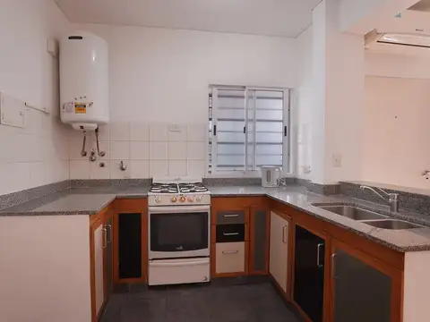 Depto Tipo Casa 2 ambientes con 1 baño