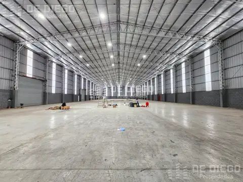 Depósito en Alquiler 2.850 m2 en Carlos Spegazzini Parque industrial con seguridad, Ezeiza, GBA Sur
