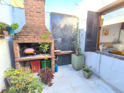 Depto Tipo Casa 4 ambientes con 1 baño