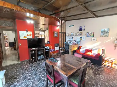 Depto Tipo Casa en Venta de 4 ambientes